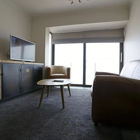 Caraibes 8ste Verdieping Апартаменты *